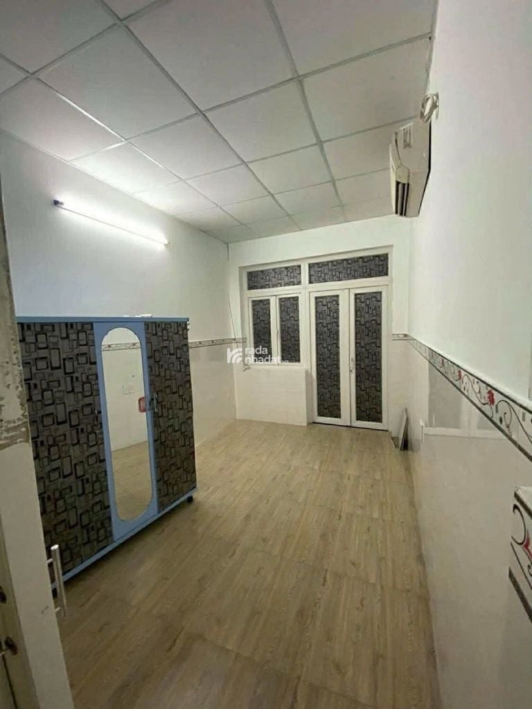 SÁT VÁCH QUẬN 1, ĐIỆN BIÊN PHỦ, BÌNH THẠNH, 2 TẦNG Ở NGAY. GIẢM 350TR CHỈ 4.5T