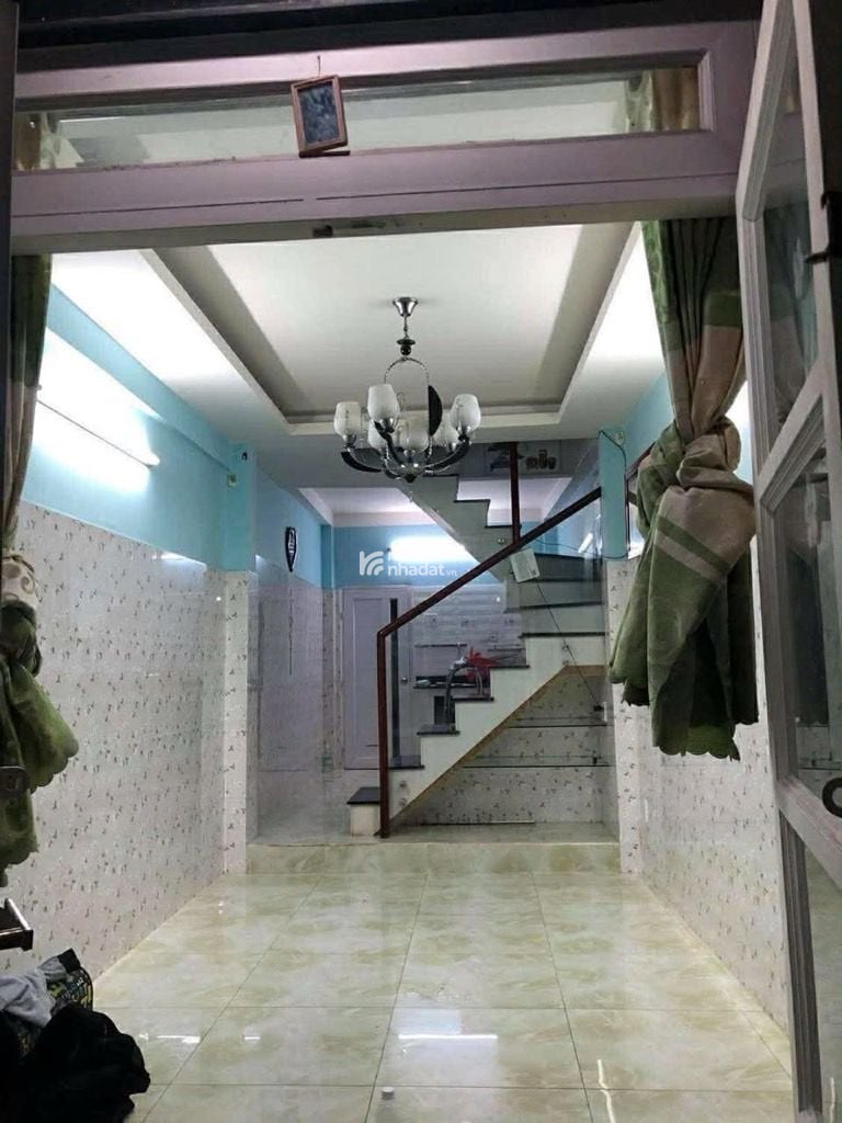 SÁT VÁCH QUẬN 1, ĐIỆN BIÊN PHỦ, BÌNH THẠNH, 2 TẦNG Ở NGAY. GIẢM 350TR CHỈ 4.5T