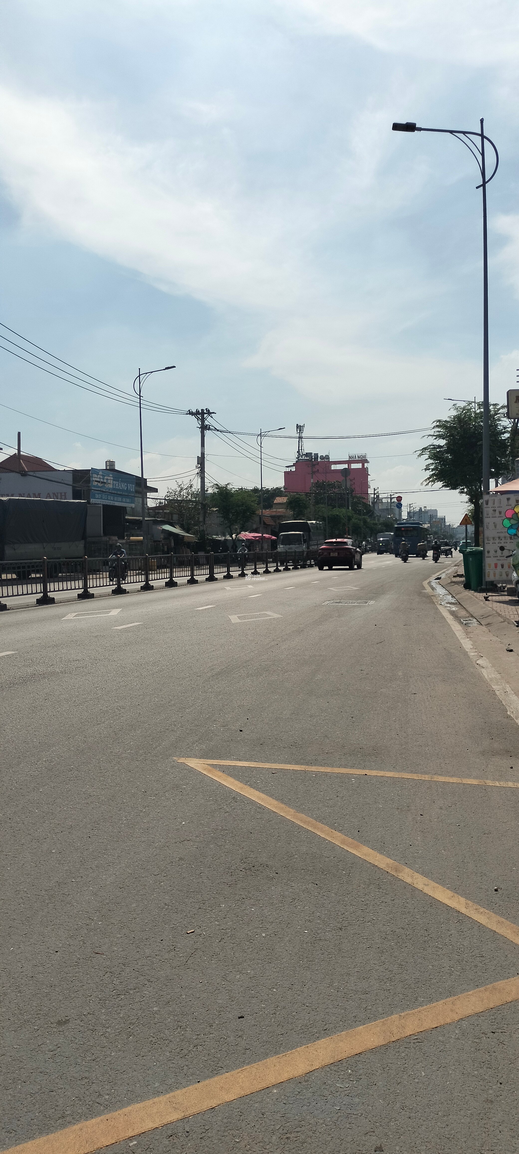 Bán Nhà Mặt Tiền Kinh Doanh Đa Nghành Nghề Đường Tô Ký, 130m2. Đường 14m Sằm uất ngày đêm 