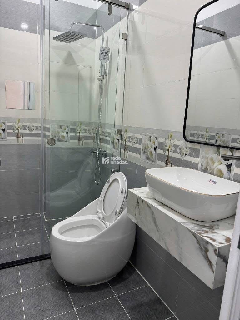 NHÀ 4 TẦNG MỚI HOÀN THIỆN – PHẠM VĂN CHIÊU, P.14 - HẺM 5M - 4.2x12.5 - CHỈ 7.6 TỶ TL