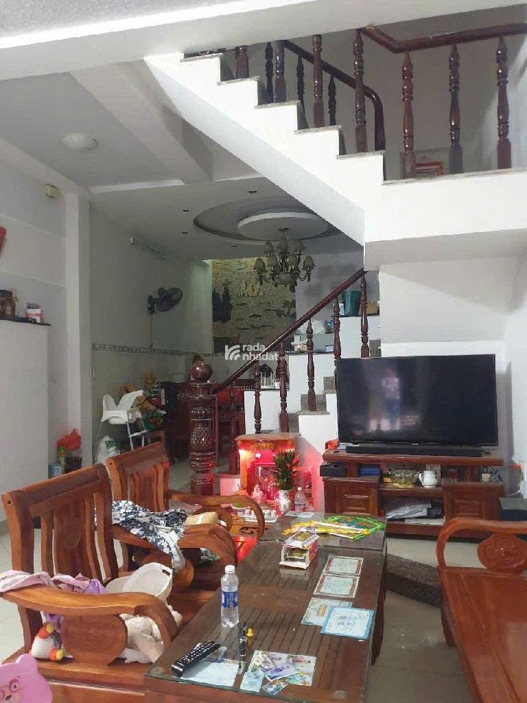 NHÀ CẦN BÁN GỒM 1 TRỆT 2 LẦU -THỚI AN 13 P THỚI AN Q12 GIÁ HƠN 5 TỶ XÍU