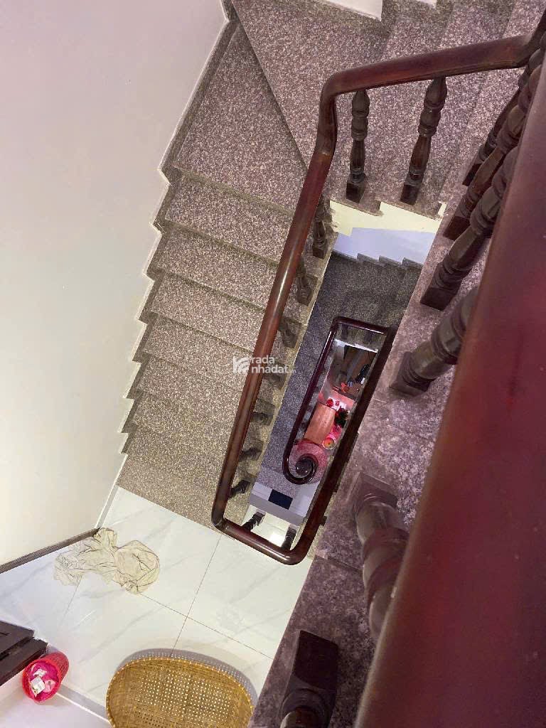 NHÀ CẦN BÁN GỒM 1 TRỆT 2 LẦU -THỚI AN 13 P THỚI AN Q12 GIÁ HƠN 5 TỶ XÍU
