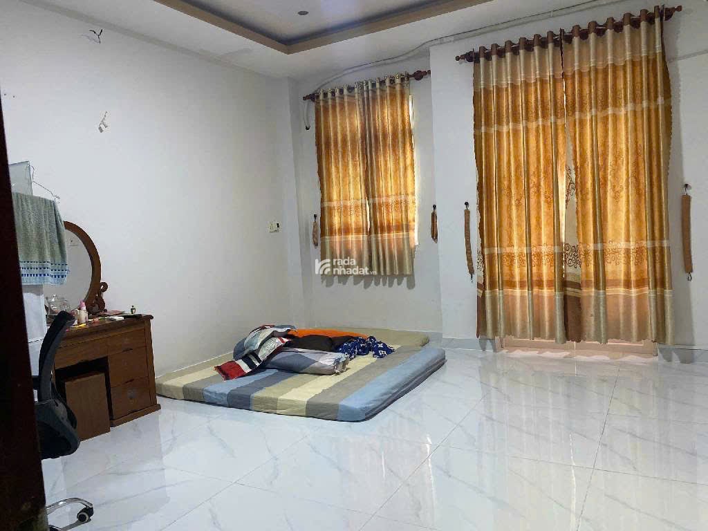 NHÀ CẦN BÁN GỒM 1 TRỆT 2 LẦU -THỚI AN 13 P THỚI AN Q12 GIÁ HƠN 5 TỶ XÍU