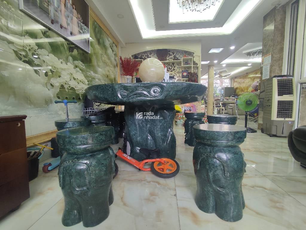 BIỆT THỰ CÓ HẦM - ĐƯỜNG SỐ 46 TÂN PHONG, QUẬN 7-DIỆN TÍCH 7 X 18M- GIÁ 28 TỶ