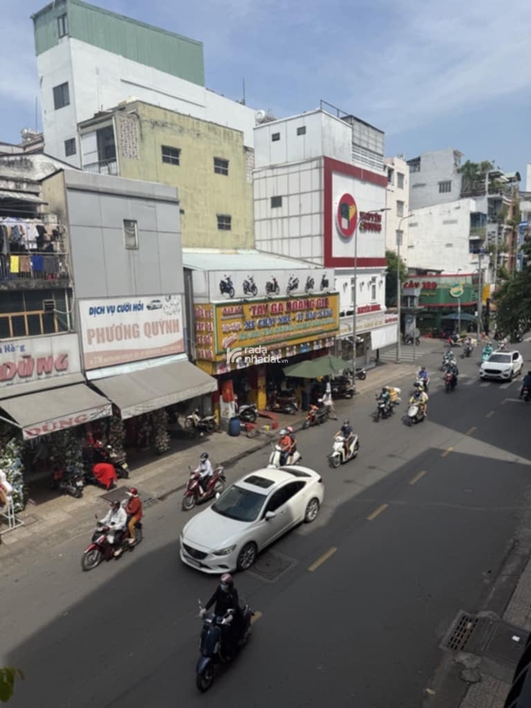 NHÀ 3 TẦNG, KHU BIỆT THỰ NGUYỄN CHÍ THANH, P.9, Q5, GẦN QUẬN 1, QUẬN 10, DT 135M2, NGANG 9M, 35T  