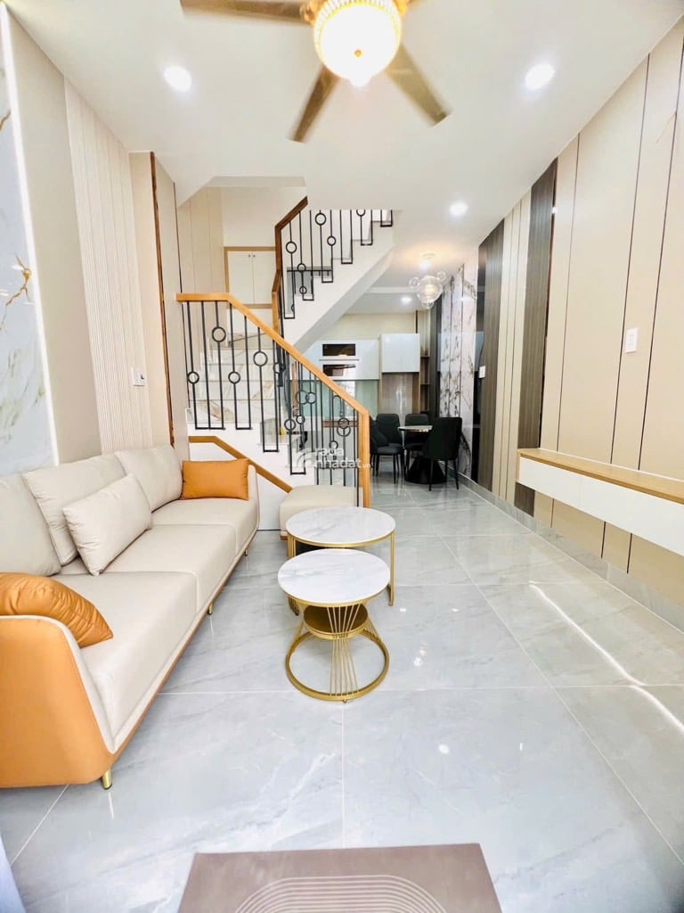 HẺM XE HƠI TỐNG VĂN HÊN, TÂN BÌNH, 26M2 CÓ KC Ở NGAY. GIẢM 350TR CHỈ CÒN 3.79T TL 