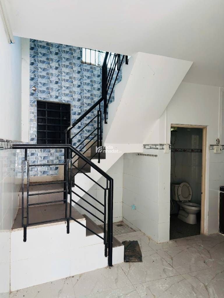 BÁN NHÀ MẶT TIỀN LIÊN KHU 2 10 60M2 3.4 TỶ GÒ XOÀI BÌNH TÂN 