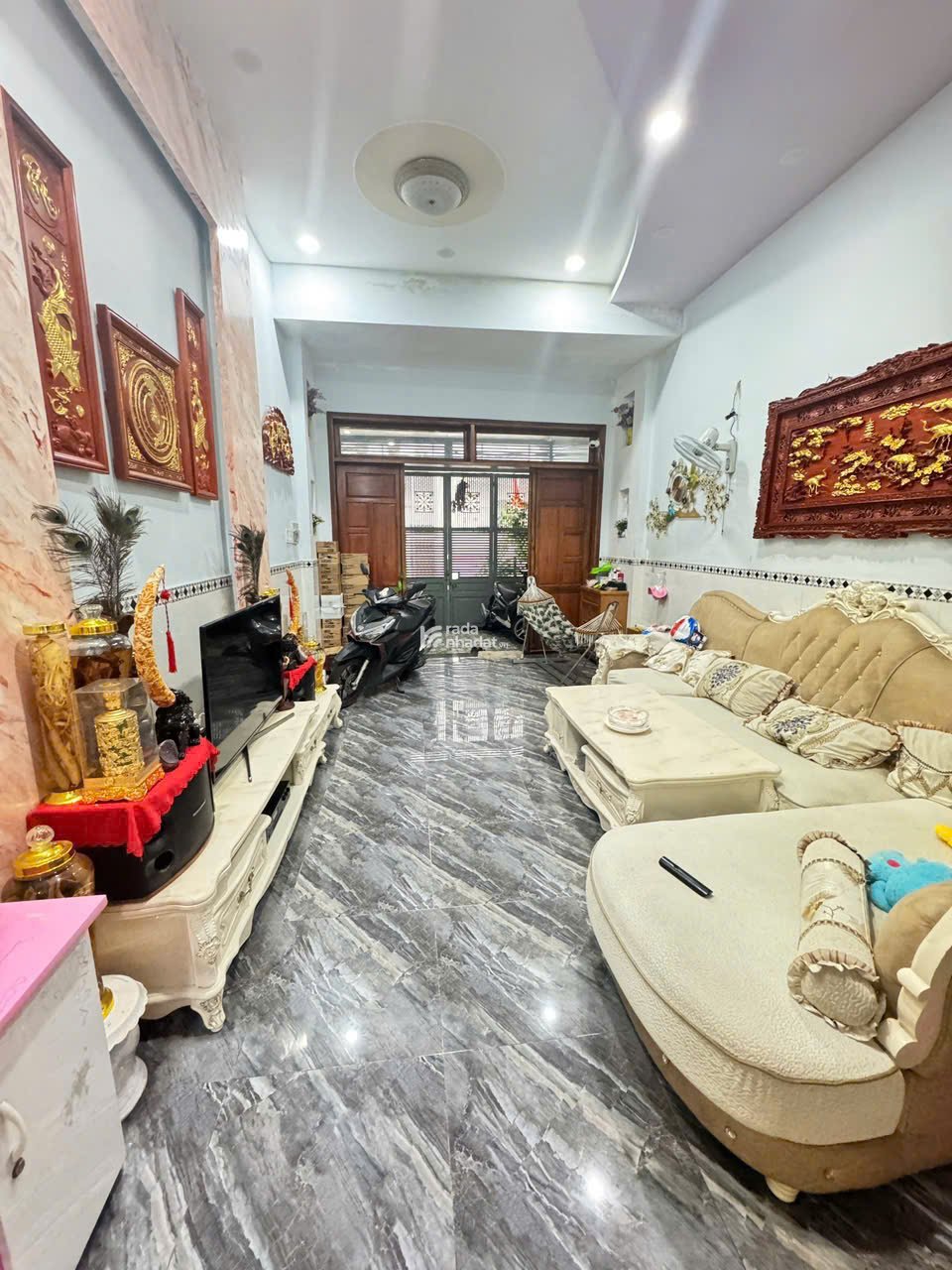 NHÀ ĐƯỜNG TRƯỜNG CHINH, GẦN CHỢ LẠC QUANG, 4x25m, HẺM XE HƠI THÔNG