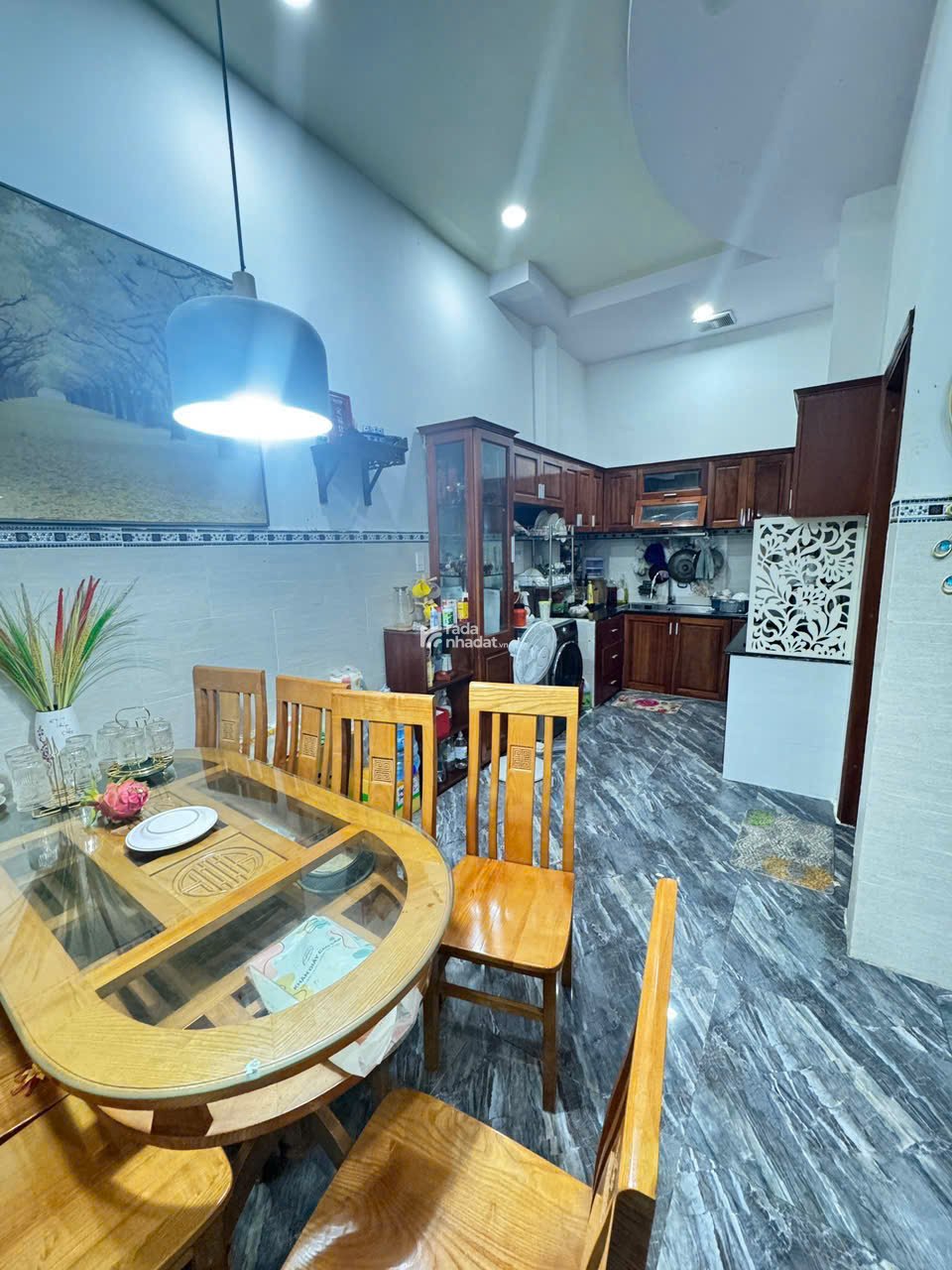 NHÀ ĐƯỜNG TRƯỜNG CHINH, GẦN CHỢ LẠC QUANG, 4x25m, HẺM XE HƠI THÔNG