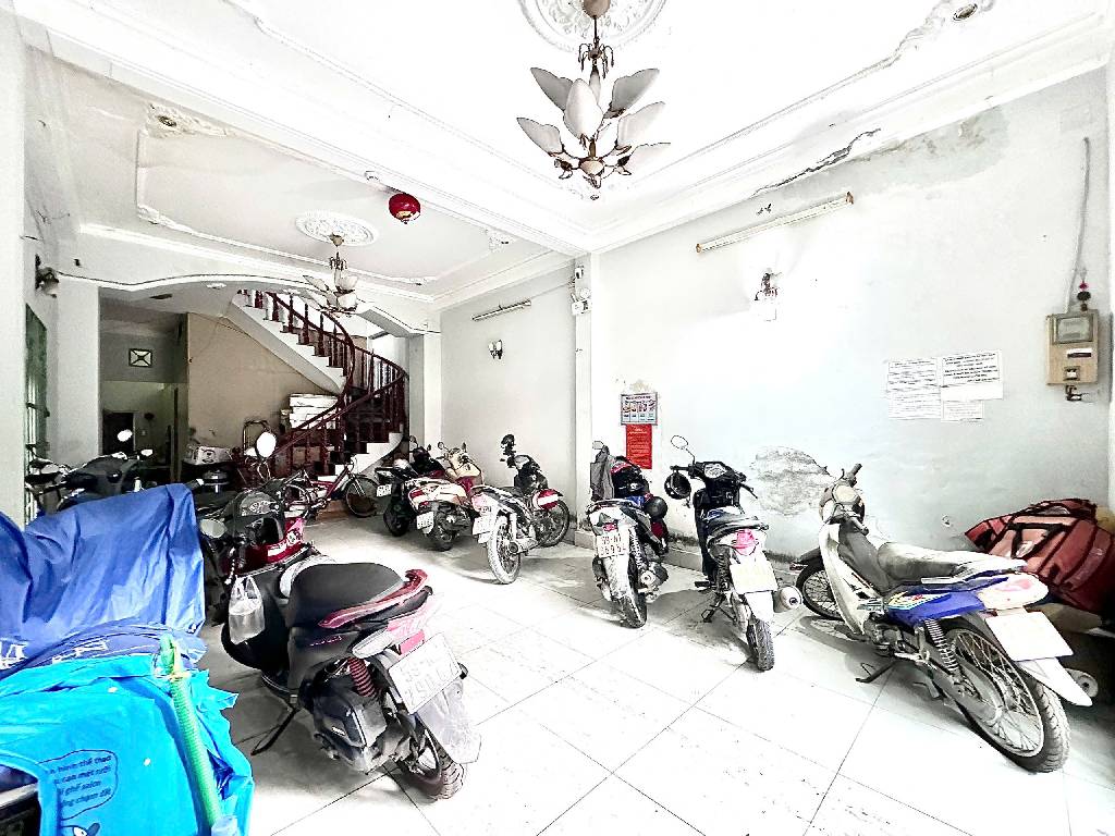 NHÀ CỰC HIẾM PHẠM VĂN BẠCH - P15 TÂN BÌNH - HXH ÔTÔ NGỦ TRONG NHÀ