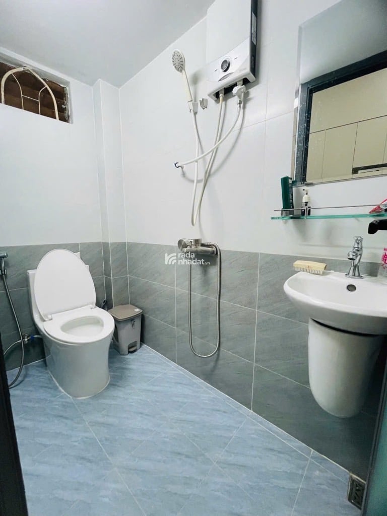 Bán nhà đẹp HXH Huỳnh Văn Bánh, F12, giá nhỉnh 6 tỷ.