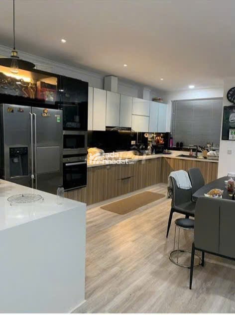 HOT: BÁN GẤP NHÀ GÓC 2MT HXH 184/ LÊ VĂN SỸ, P.PHÚ NHUẬN (P.10, PN cũ)