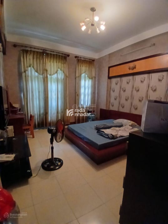 Nhà MT đường Số 13 P11 Q6 (4 x 19) 5 tầng. Đối diện công viên. Chỉ 13,5 tỷ 