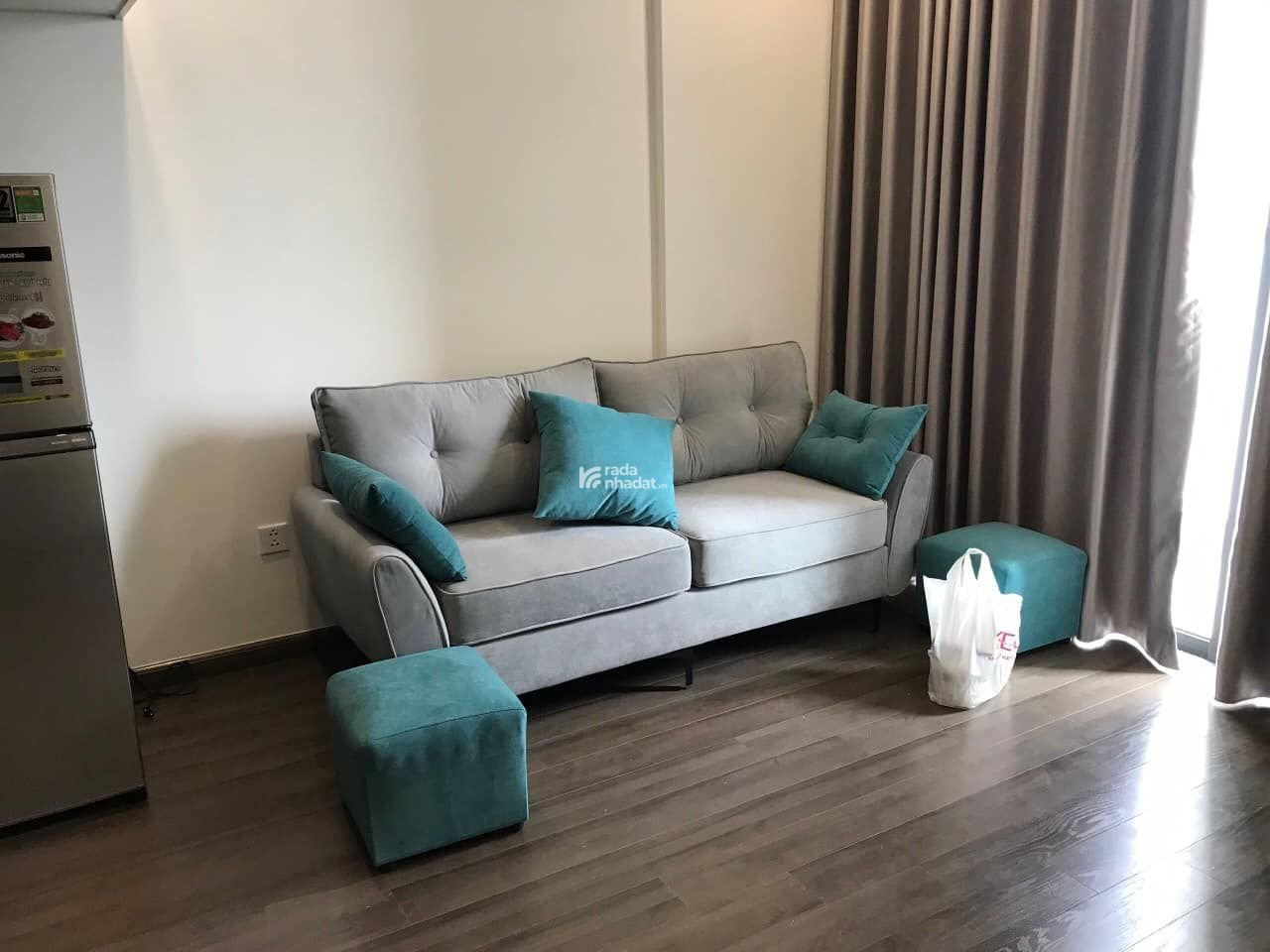 Chính Chủ bán căn 3 ngủ 106m2 giá 7 tỷ view hồ đẹp, tầng trung. Liên hệ xem nhà
