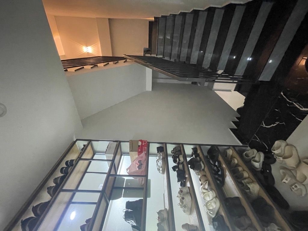 DÒNG TIỀN CÓ SẴN HƠN 100 TRIỆU MỖI THÁNG - CHDV 5 TẦNG TÂY THẠNH - 10*17M - GIÁ CỰC THƠM - BÁN GẤP,