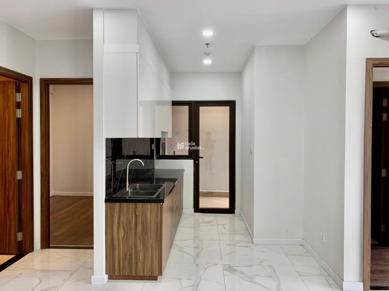 Bán căn góc 2pn view đẹp chỉ 3.25 tỷ, tặng kèm 3 máy lạnh