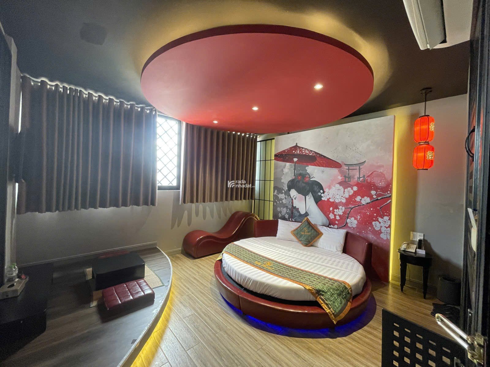 KHÁCH SẠN NGAY SÂN BAY TÂN SƠN NHẤT DÒNG TIỀN 300TR/THÁNG - GẤP BÁN GIẢM MẠNH 4.5 TỶ