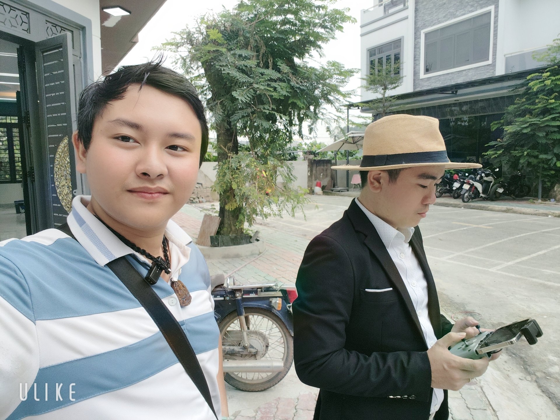 BIỆT THỰ 3 TẦNG NGAY CHỢ ĐOÀN THỊ KIA - 239M2 - TP DĨ AN BD - CHỈ NHỈNH 8 TỶ X