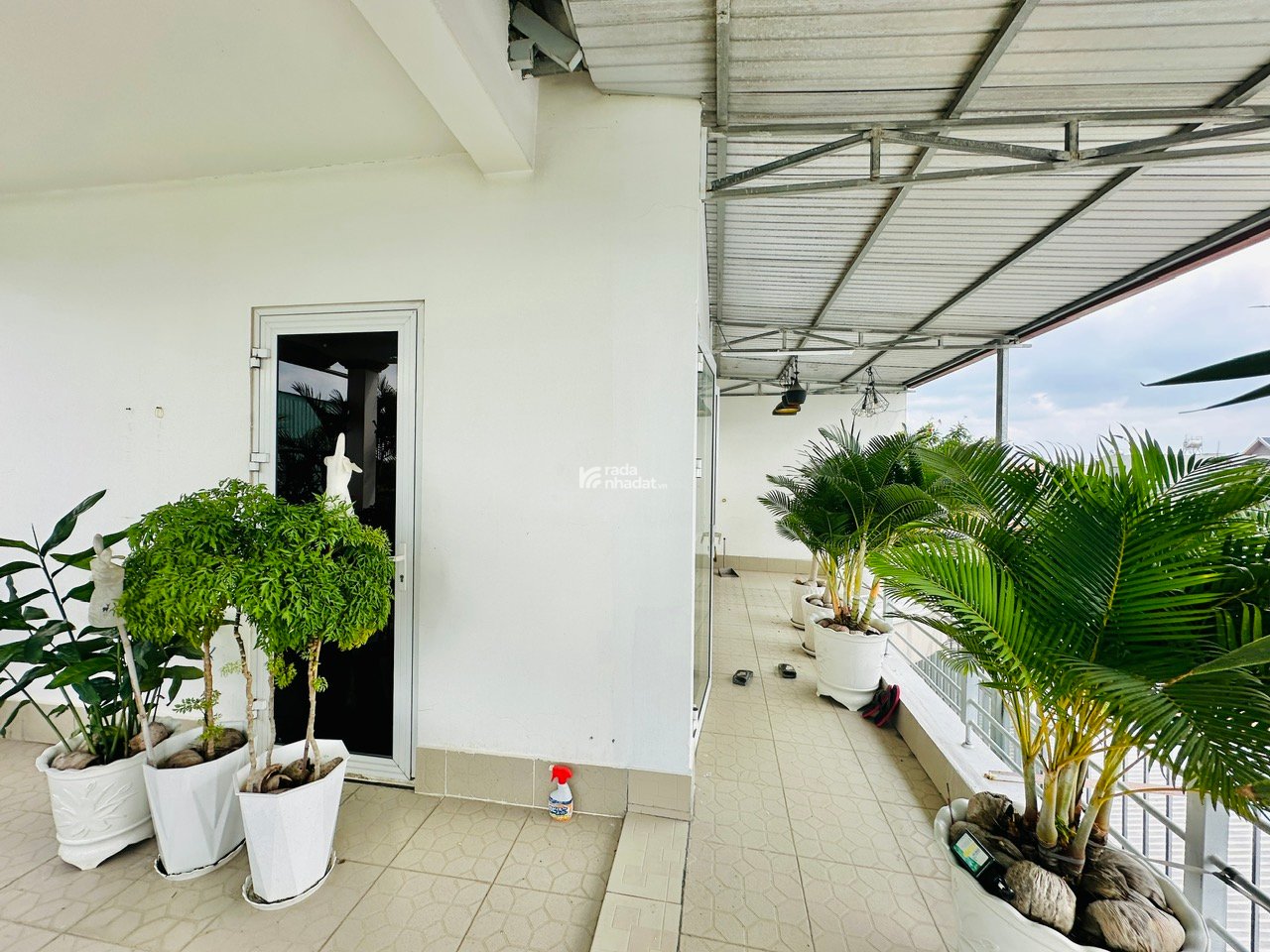 BIỆT THỰ 3 TẦNG NGAY CHỢ ĐOÀN THỊ KIA - 239M2 - TP DĨ AN BD - CHỈ NHỈNH 8 TỶ X