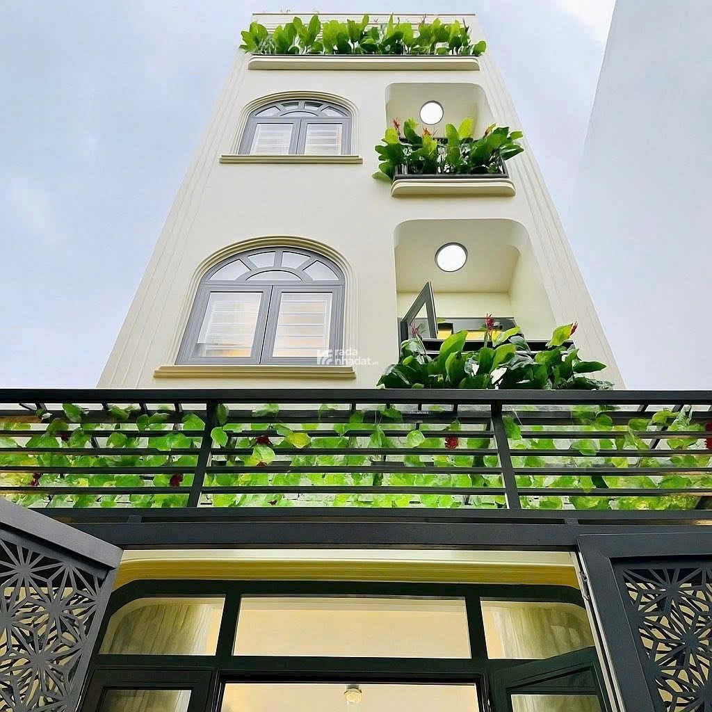 Nhà đẹp giá tốt diện tích 68,2m2 giá 3tỷ9 đường số 22 phường Hiệp Bình Chánh quận Thủ Đức