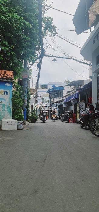 BÁN NHÀ HXH 6M - PHƯỜNG 15 - TÂN BÌNH - DTSD 70M2 - GẦN EMART2 - CÁCH NHÀ GAR T3 3 KM - CHỈ 6 TỎI 8