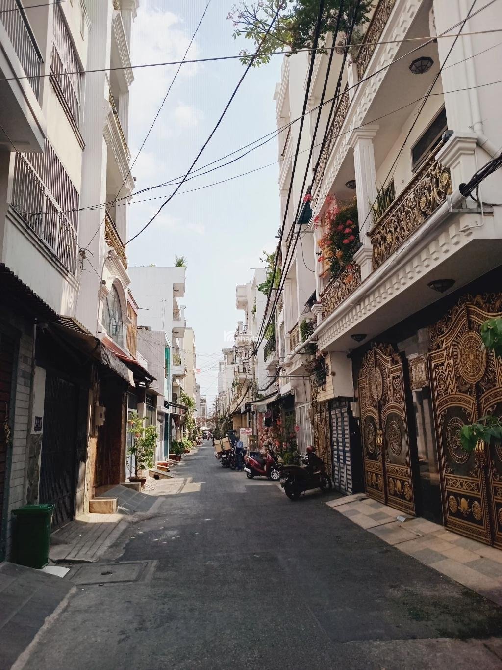 SÁT TÂN BÌNH, HXH KHUÔNG VIỆT, TÂN PHÚ, 60M2 HIẾM CÓ. GIẢM 550TR CHỈ 6.4T TL TỐT