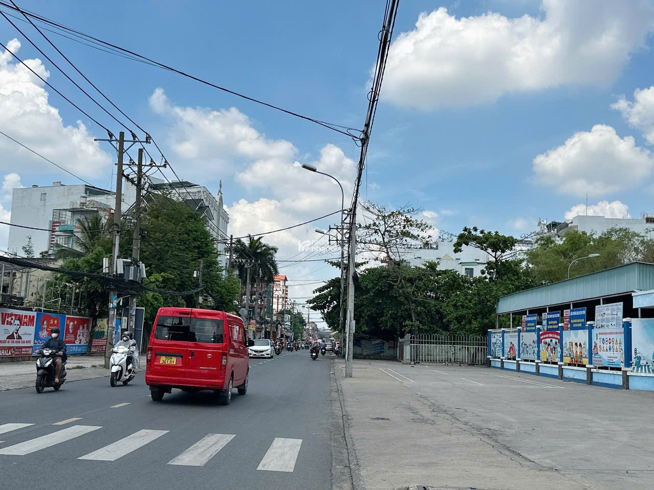 Nhà 3 tầng đẹp hẻm 256 Phan Huy Ích ngang 7m 170m2 sát Tân Bình GẤP BÁN chỉ 16.7 tỷ.
