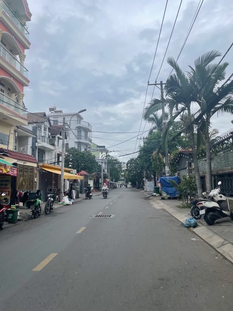 MIẾNG ĐẤT CÒN SÓT LẠI HẺM 496 DƯƠNG QUẢNG HÀM - P6 - HXH - KHU PHÂN LÔ - XD 6 TẦNG