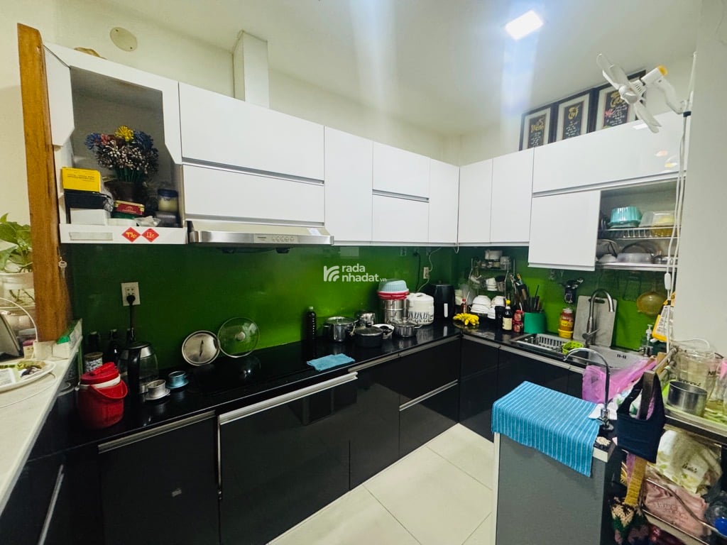 NHÀ ĐẸP 4 TẦNG - LUỸ BÁN BÍCH - HẺM XE HƠI THÔNG - SÁT MẶT TIỀN - 4X11.7 - 3PN - GIÁP TÂN BÌNH