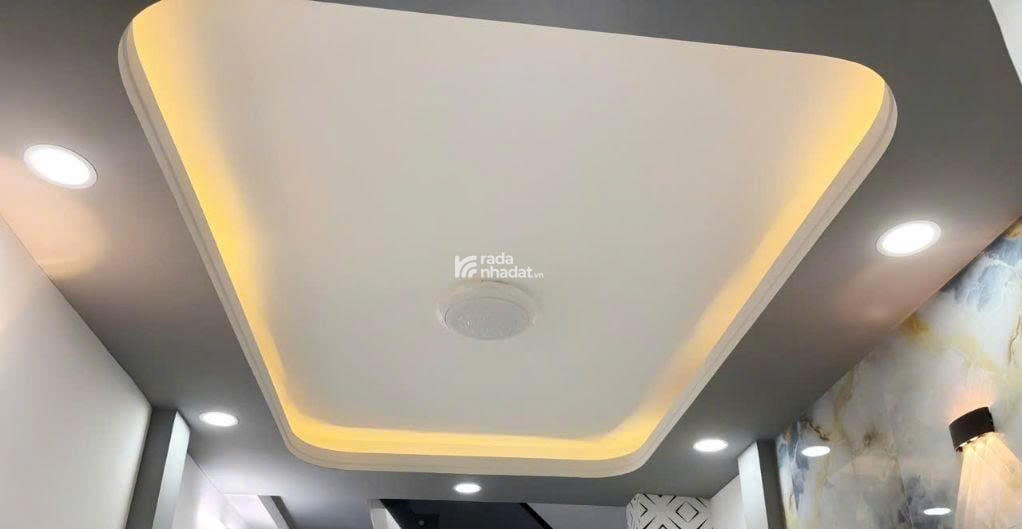 Bán nhà HXH tại đường Tô Hiến Thành Q10 dt( 3,5 x 19m) giá 14 tỷ