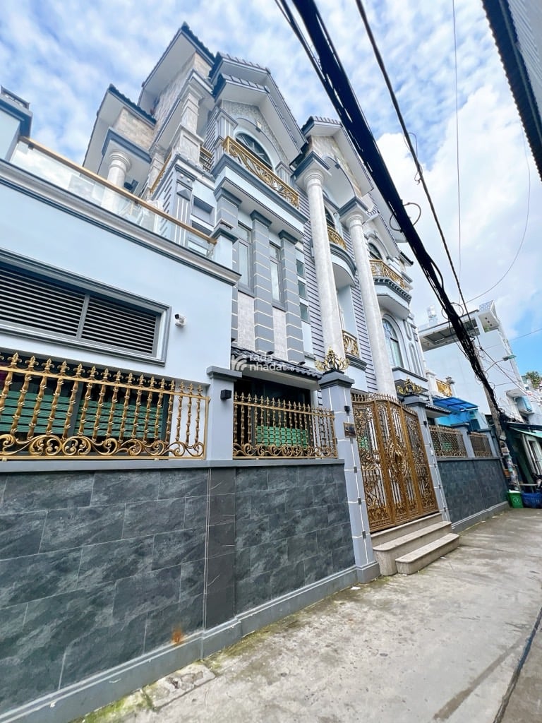  GÓC 2 MẶT TIỀN . 3 TẦNG . 50M2 . NGAY BÌNH TRỊ ĐÔNG-HƯƠNG LỘ 2 . NHỈNH 5 ĐỒNG  