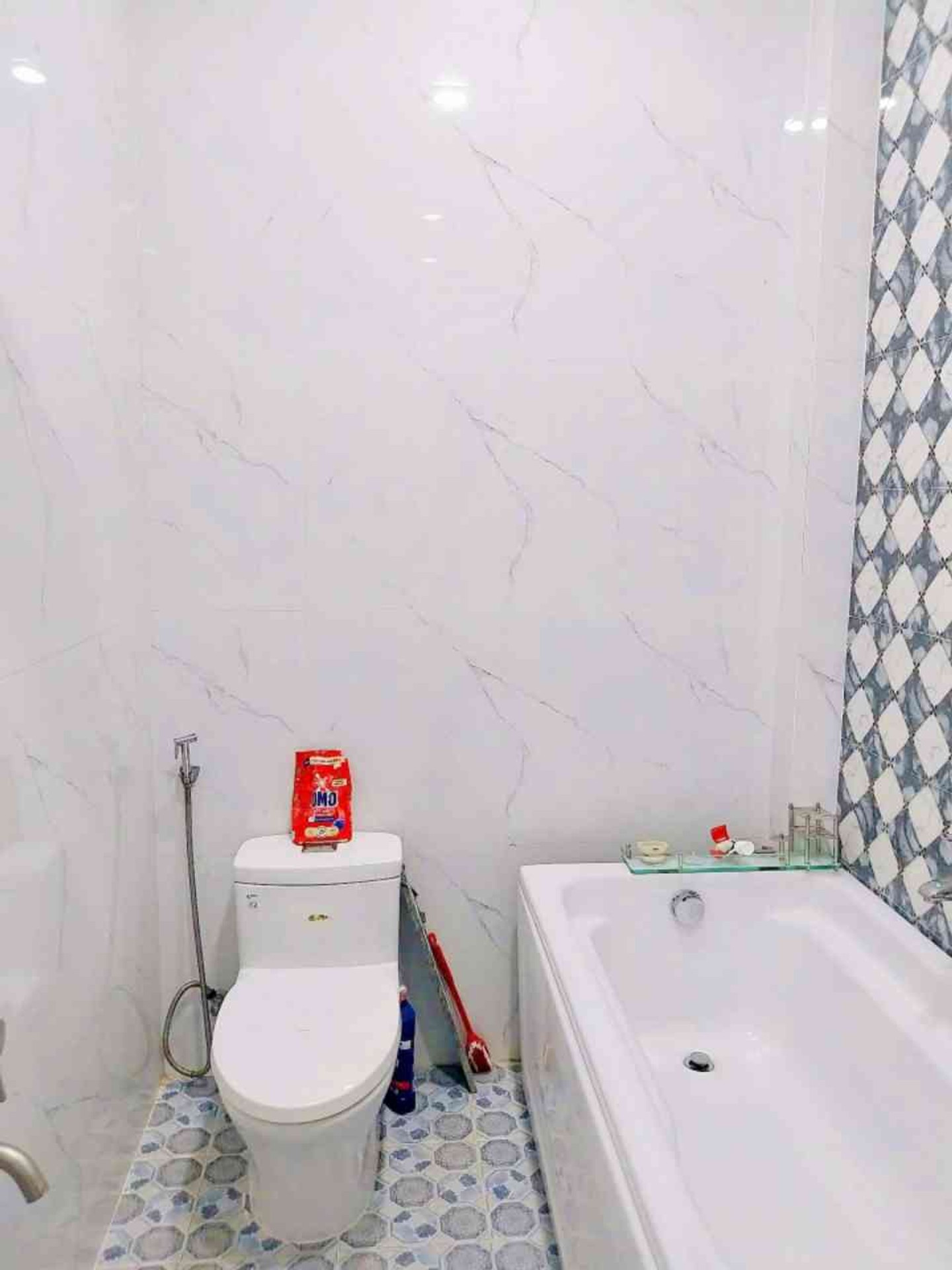 Hẻm xe tải 8m đường Thoại Ngọc Hầu, 88m2, 4x22, 4 tầng, 5PN, đẹp lung linh, Chỉ 11.99 tỷ