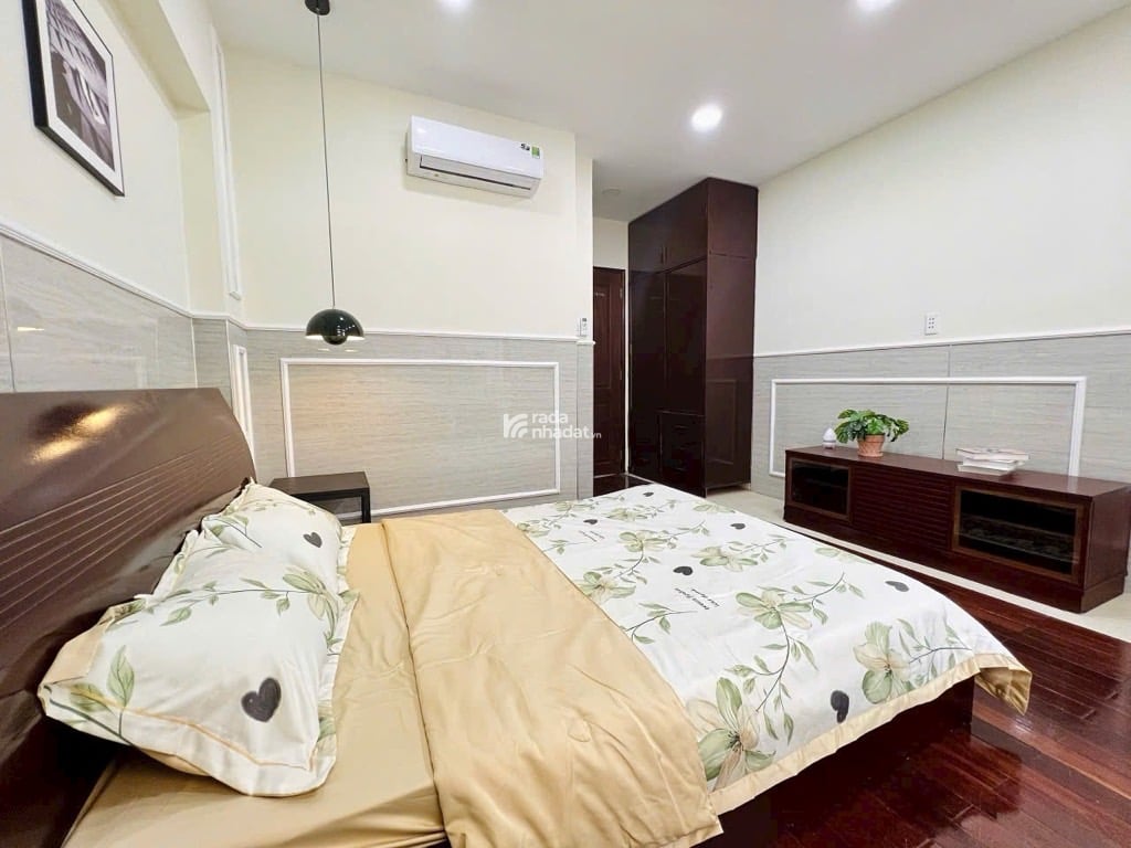 HẺM HƠI VÔ NHÀ - 5 TẦNG - KHU VIP CÁN BỘ PHÚ NHUẬN - TẶNG FULL NỘI THẤT - AN NINH - NHỈNH 19 TỶ