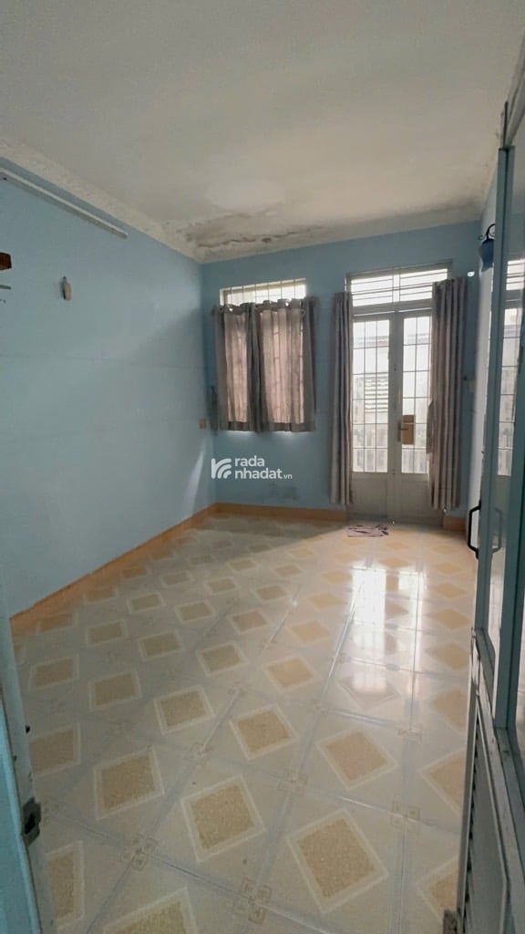 HẺM XE HƠI SÁT NHÀ NGUYỄN ĐÌNH CHIỂU, PHÚ NHUẬN, 30M2 CÓ KC Ở NGAY. CHỈ 5.8T 