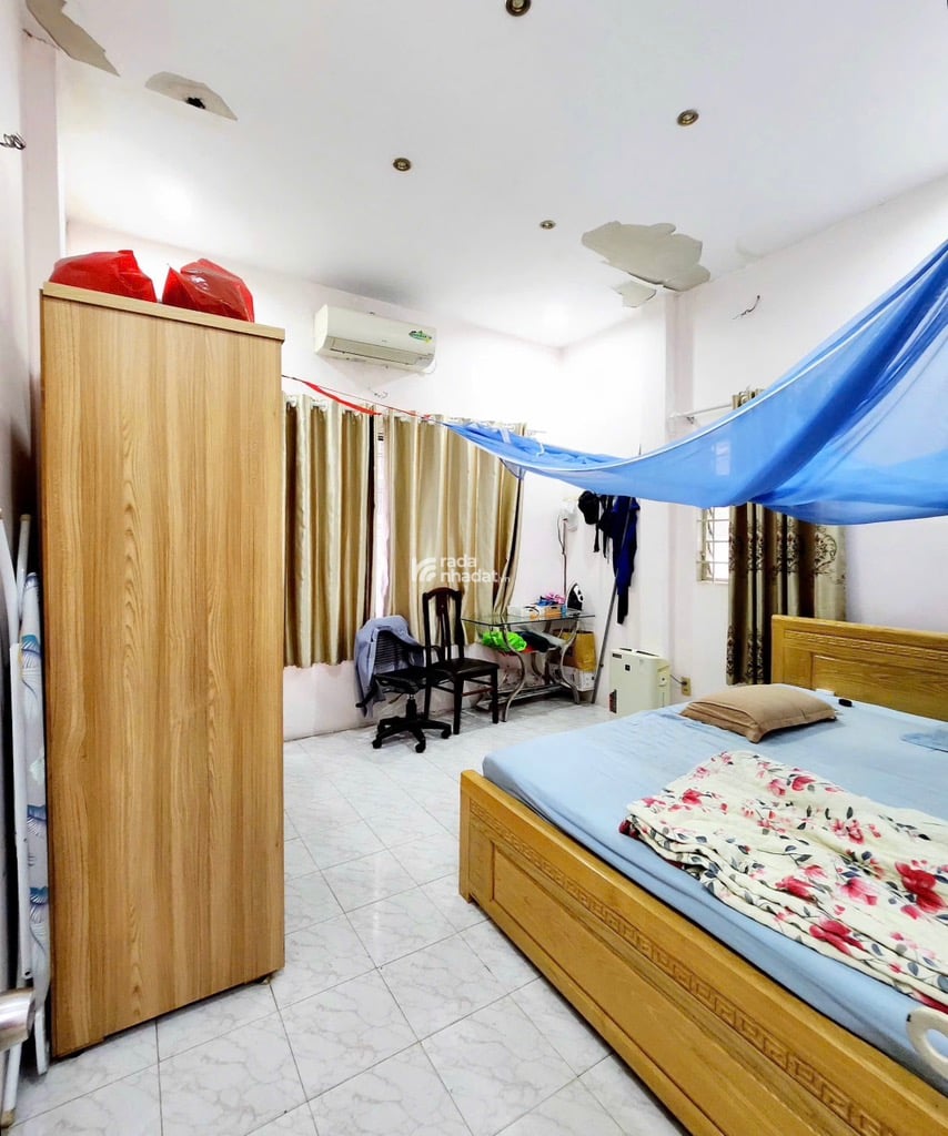 HÀNG HIỆU - MẶT TIỀN P. ĐA KAO QUẬN 1 - 64M2 (4x16M) A4 - 3 TẦNG - HĐ THUÊ 37 TRIỆU/ THÁNG (NĂM SAU