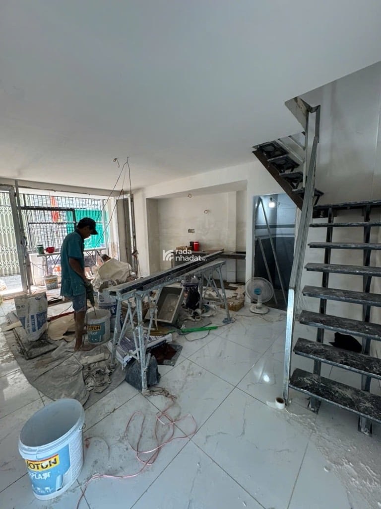 KHU HIẾM NHÀ BÁN, MTKD BẠCH ĐẰNG, BÌNH THẠNH, 40M2 TIỆN XÂY. GIẢM 650TR CHỈ 11T TL 