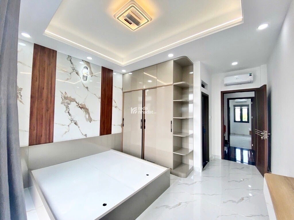 MTKD đường Sinco 152m2 ngang 5.5m SHR vuông vức, đang xây mới, chủ ngộp bán gấp 13.2 tỷ TL