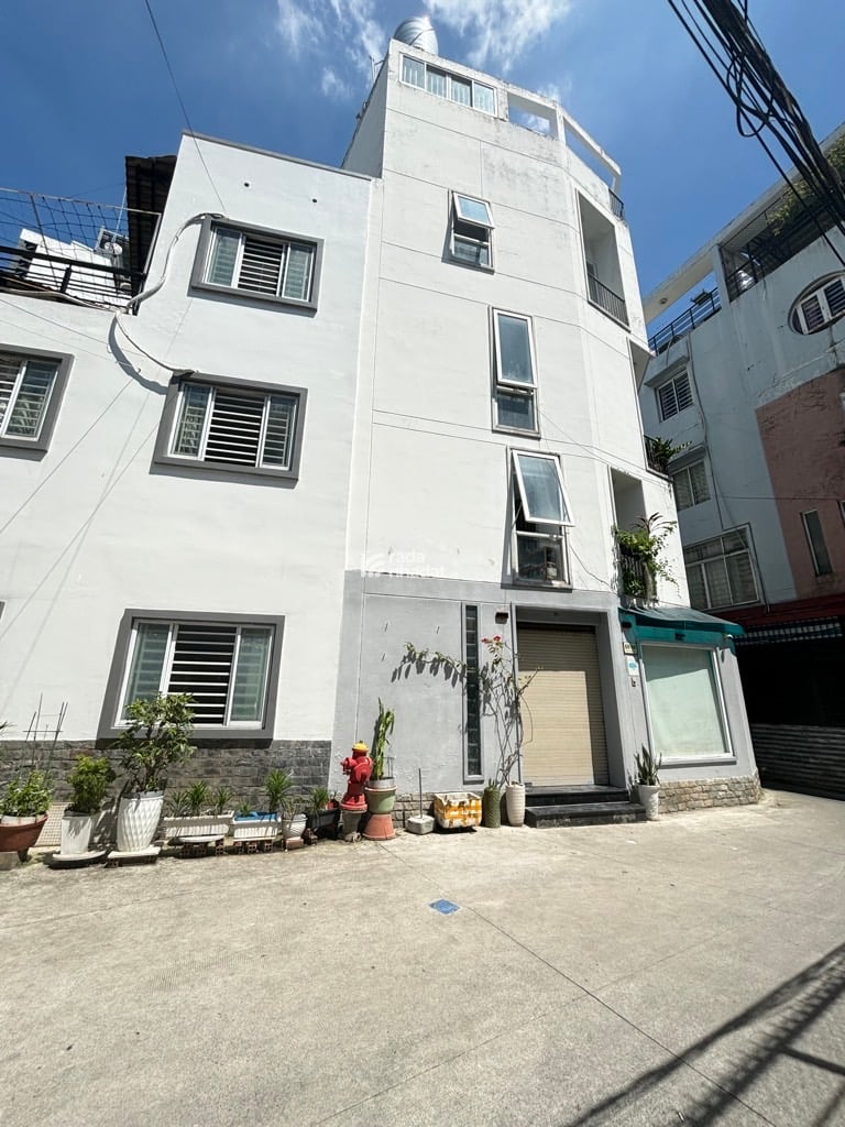 HXH NGUYỄN CÔNG HOAN, PHÚ NHUẬN, 5 TẦNG MỚI TINH Ở NGAY. GIẢM 350TR CHỈ 9.05T TL 