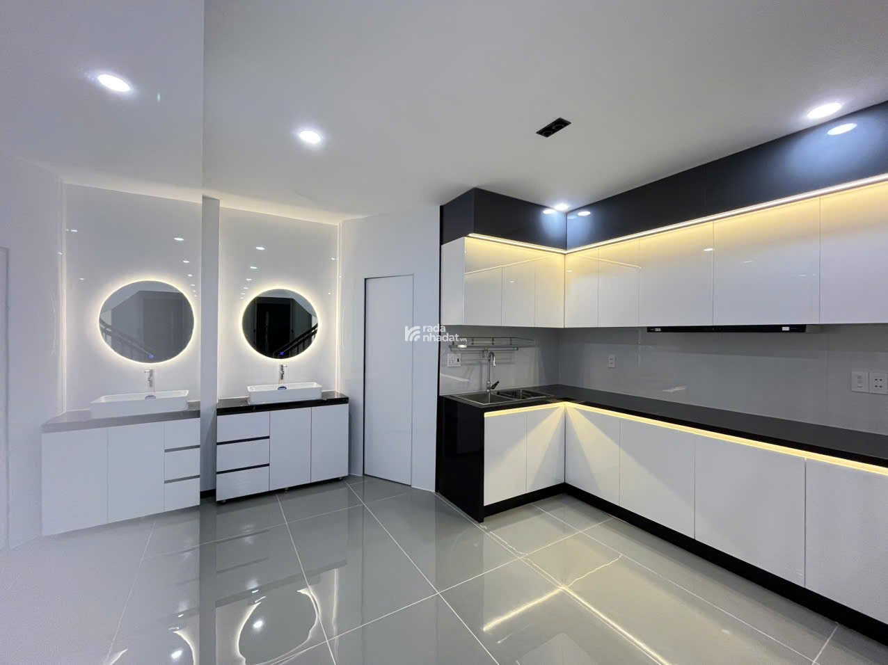 BÁN NHÀ ĐẸP 4 TẦNG - HẺM TRỊNH ĐÌNH TRỌNG, P. HÒA THẠNH, Q. TÂN PHÚ - GIÁ CHỈ 8 TỶ