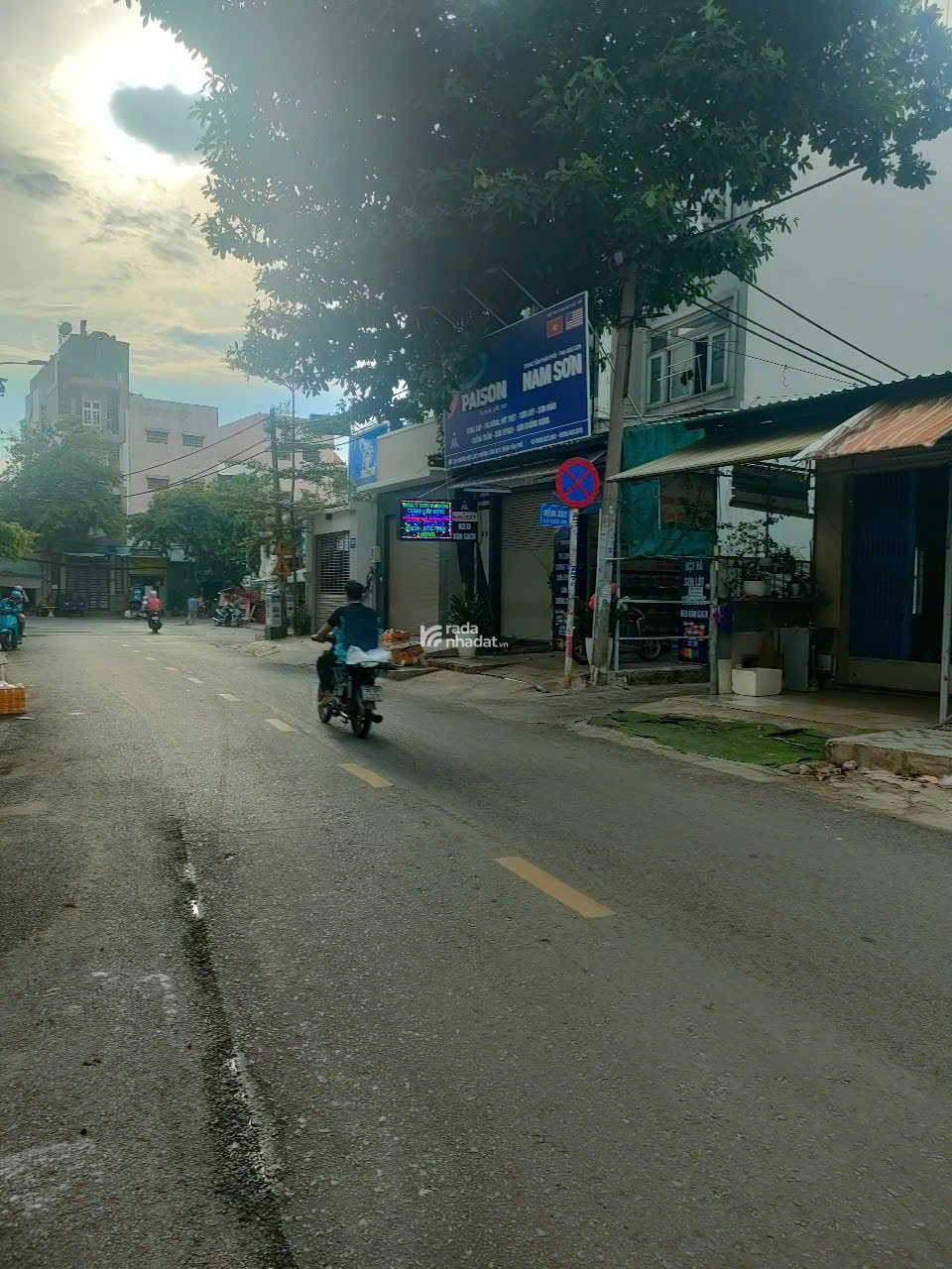 BÁN NHÀ HXH TÂN KÝ TÂN QUÝ ĐẸP  GIÁ TỐT .DT 4x18,5M