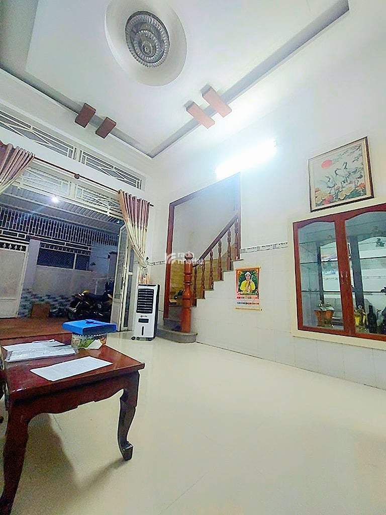 Bán nhà đường số 12 bình hưng hoaf