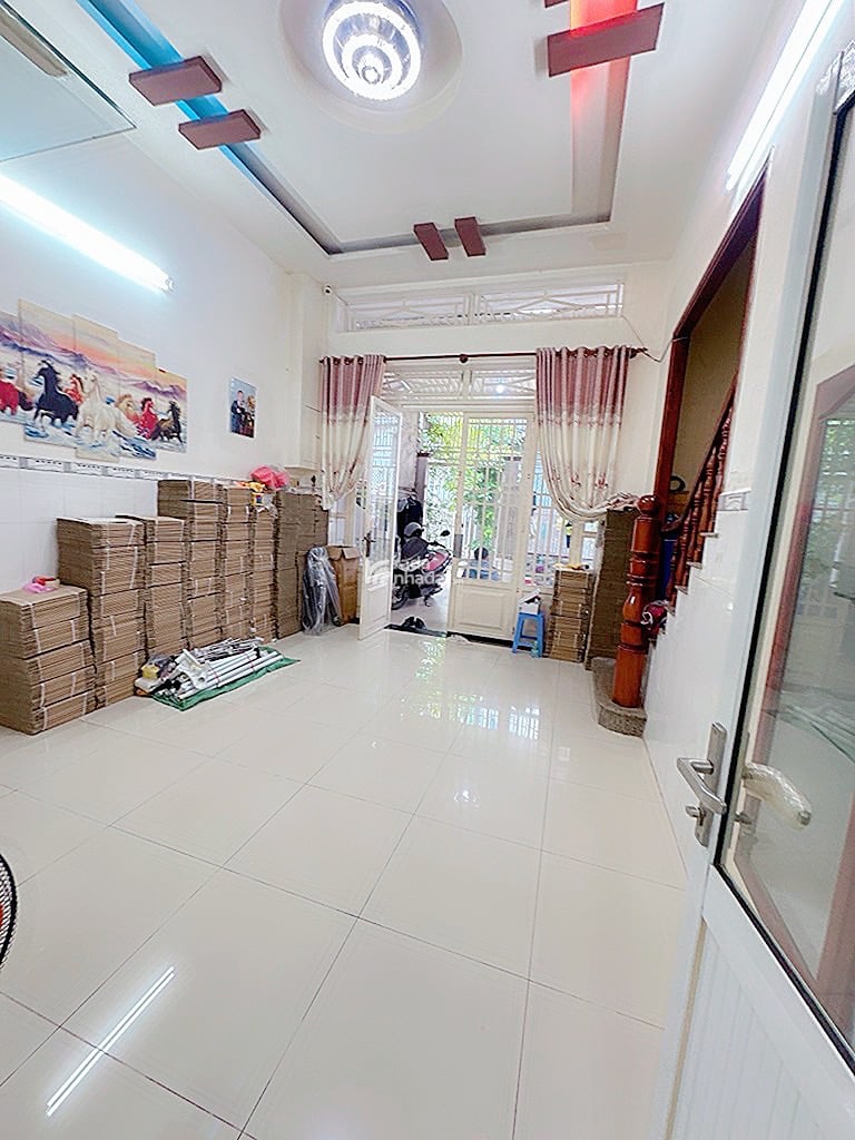 Bán nhà đường số 12 bình hưng hoaf