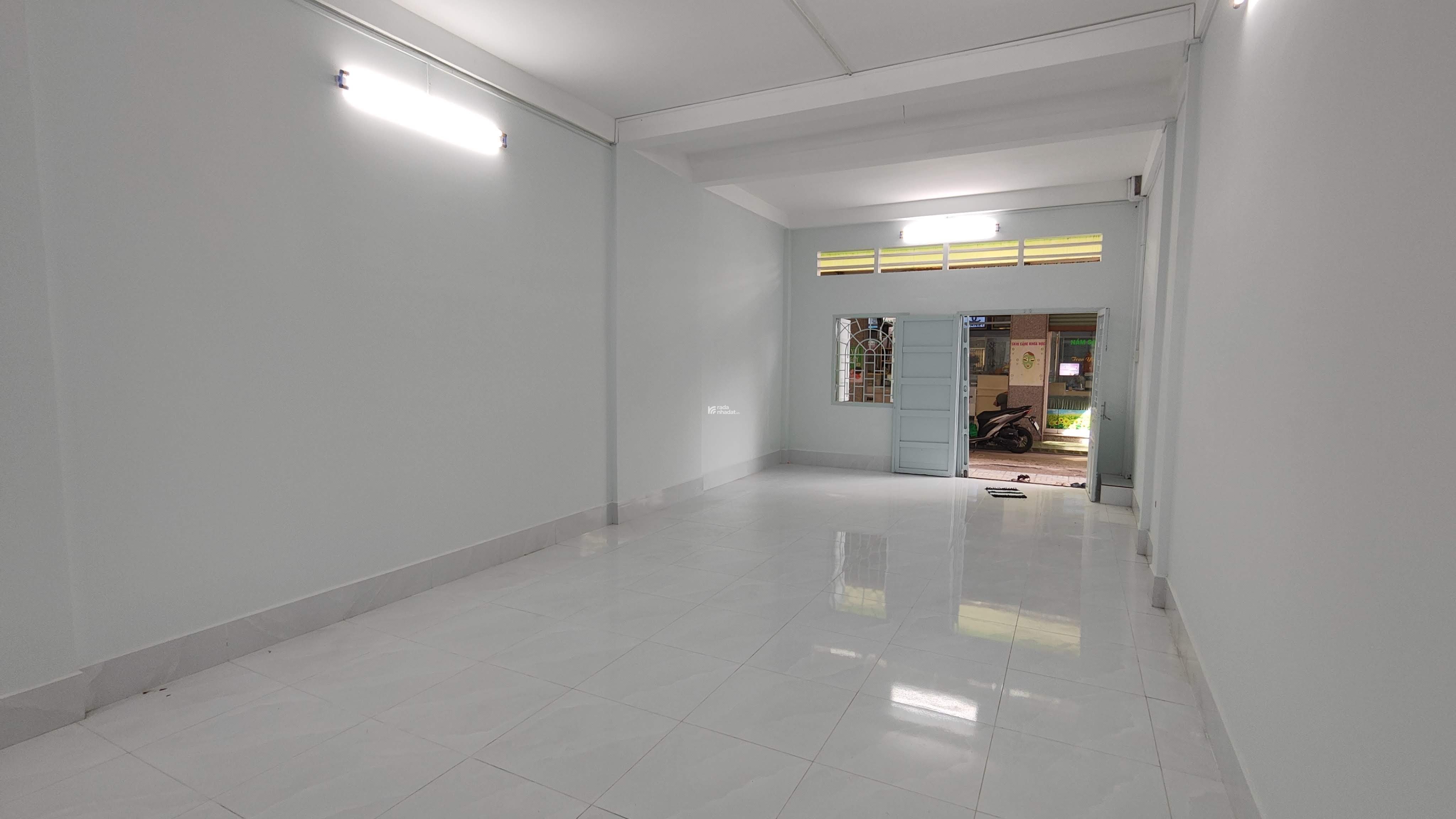 [CHÍNH CHỦ CHO THUÊ, MẶT TIỀN ĐƯỜNG NGUYỄN HUỆ, TP. CAO LÃNH, ĐỒNG THÁP]