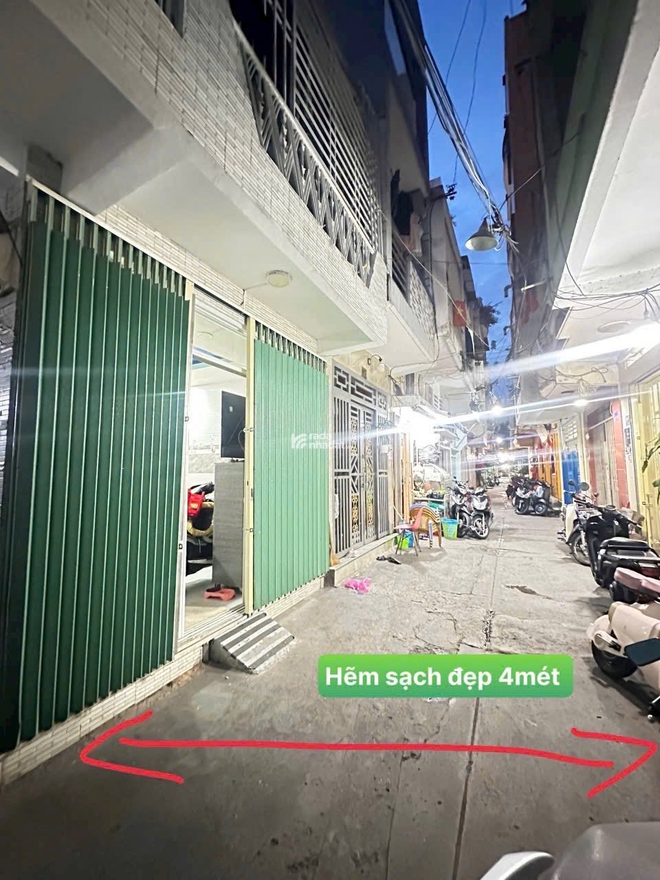 NHÀ GIÁ RẺ  TRUNG TÂM Q5 vien kim cuong