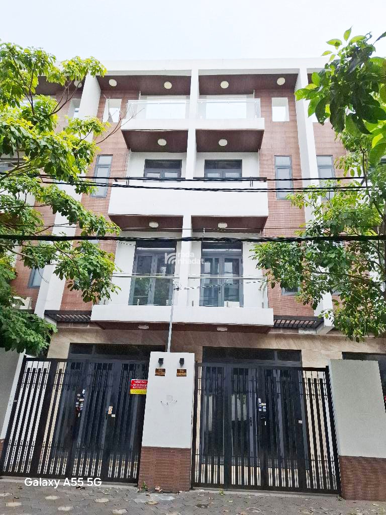 Bán nhà mặt tiền quận 6 Bình Phú 1, 100m2 ngang 8m, ở vừa kinh doanh, chỉ 15 tỷ TL, hiếm