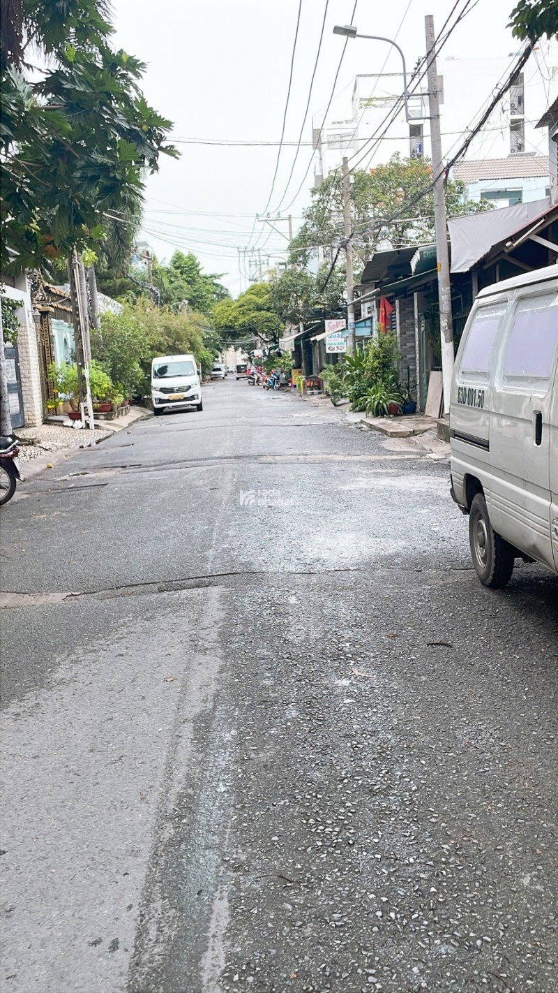 Bán nhà mặt tiền khu ADC-ngang 7m-5PN-sổ vuông-khu an ninh-dân trí cao-giá rẻ