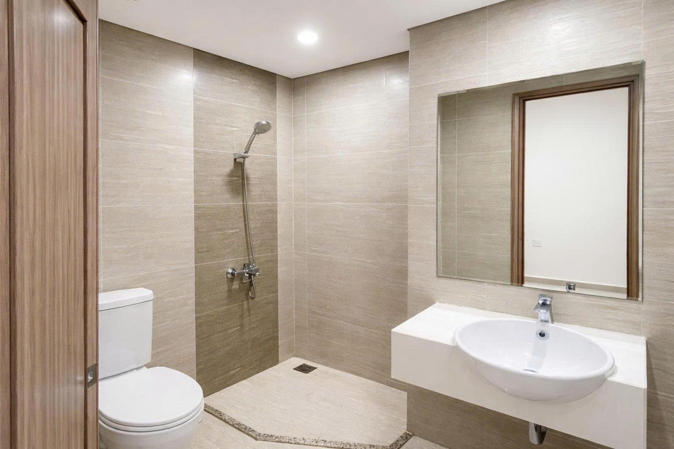 Cần bán Studio 33,80m2, phân khu The Origami, giá tốt 2,54tỷ