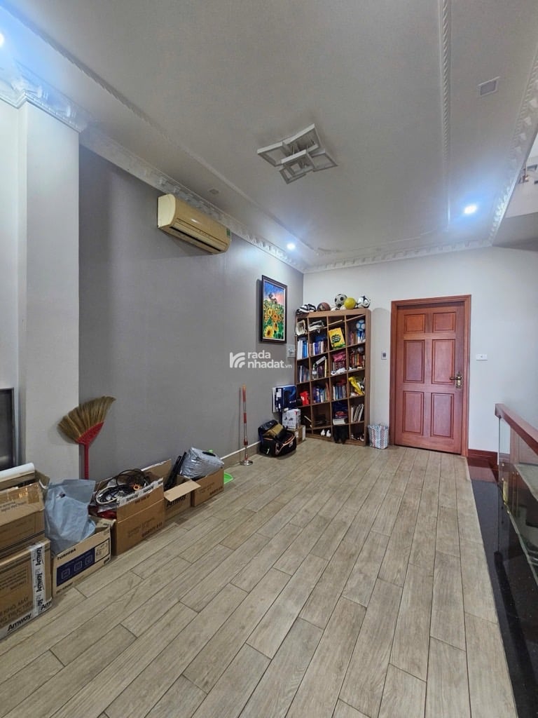 BÁN NHÀ MẶT TIỀN KHU TÊN LỬA 100M2 11.9 TỶ 4 TẦNG VIEW CÔNG VIÊN