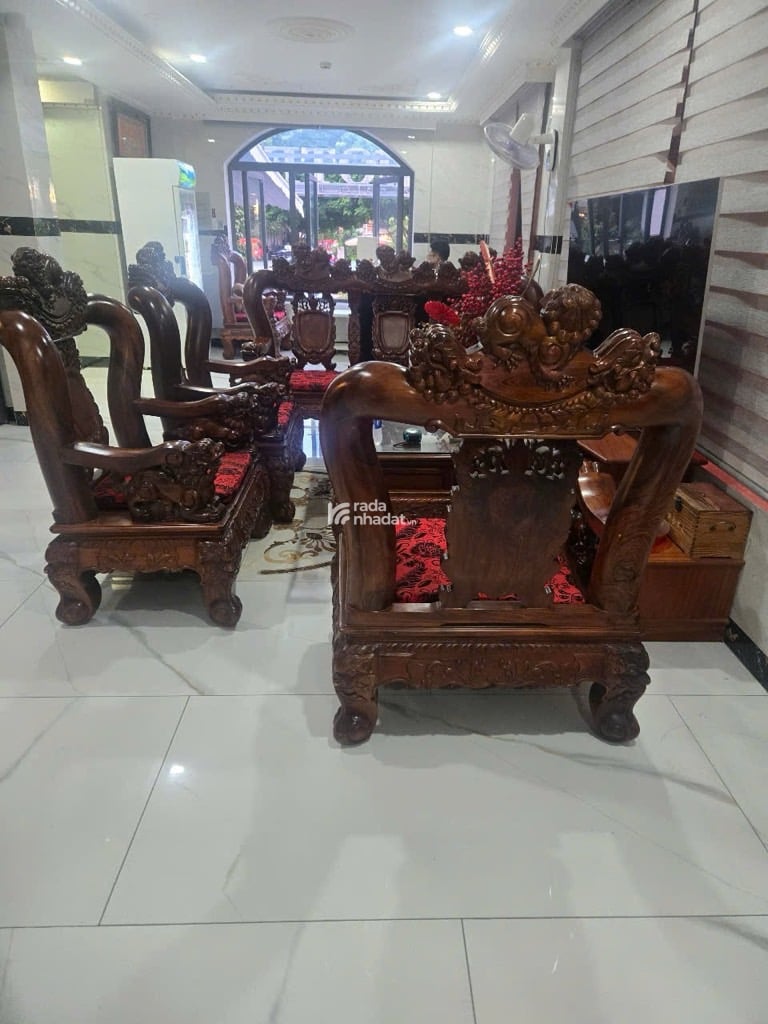  BÁN NHANH KHÁCH SẠN MẶT TIỀN VÀNH ĐAI TRONG CÓ DÒNG TIỀN THỤ ĐỘNG HÀNG THÁNG