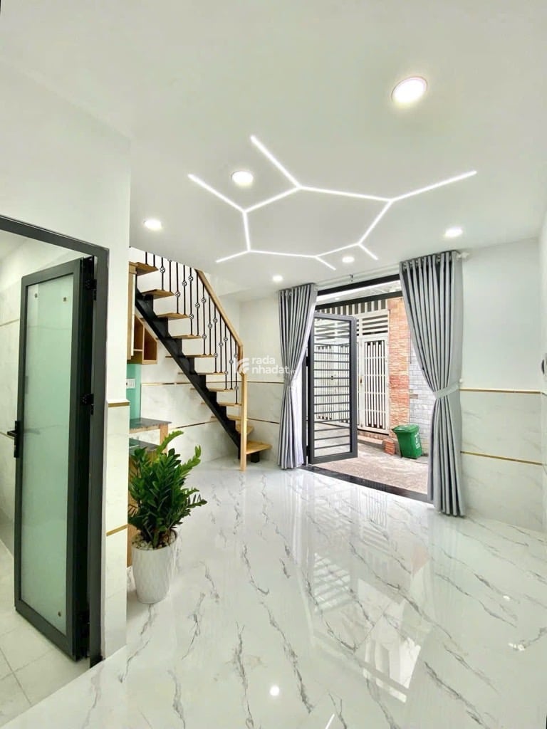 GẦN KCN TÂN BÌNH, ĐƯỜNG D9, TÂN PHÚ, 3 TẦNG CÓ KC MỚI. GIẢM 550TR CHỈ 1.5T TL TỐT